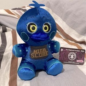 (HIGH SCORE CHICA) Five Nights At Freddy’s special delivery plushy made by Funko